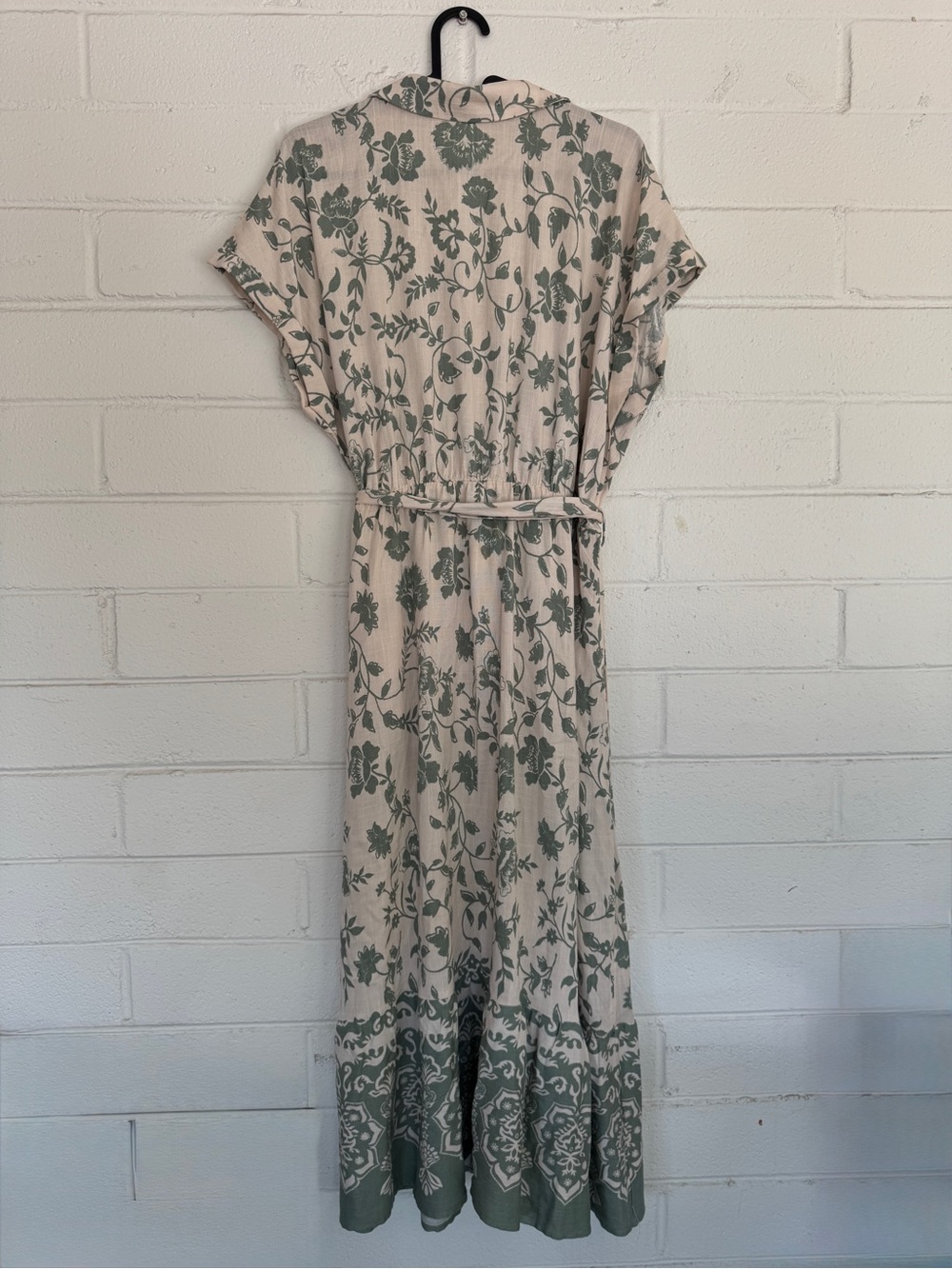 Lucky Brand Relaxed Beige Sage Floral Shirt Dress Midi Button Front Belted L - Picture 3 of 10
